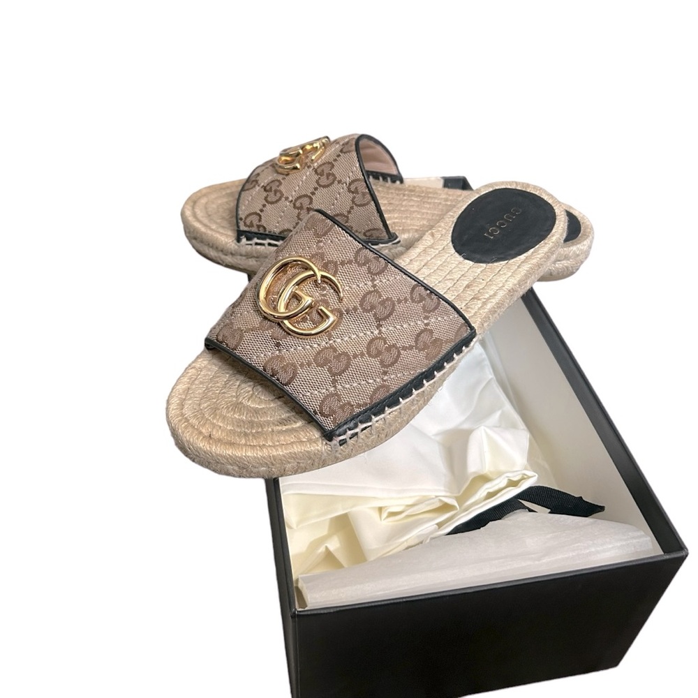Gucci Espadrille sandals